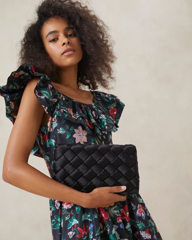 Loeffler Randall mulheres clutch puff em tecido aviva bolsas preto FF0JR355